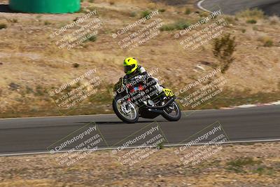 media/Apr-19-2025-AHRMA (Sat) [[3d98ca3309]]/Race/Group 7/Turn 4/